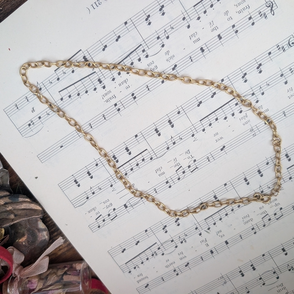 Vintage Goldtone Chain Necklace - Picture 8 of 8